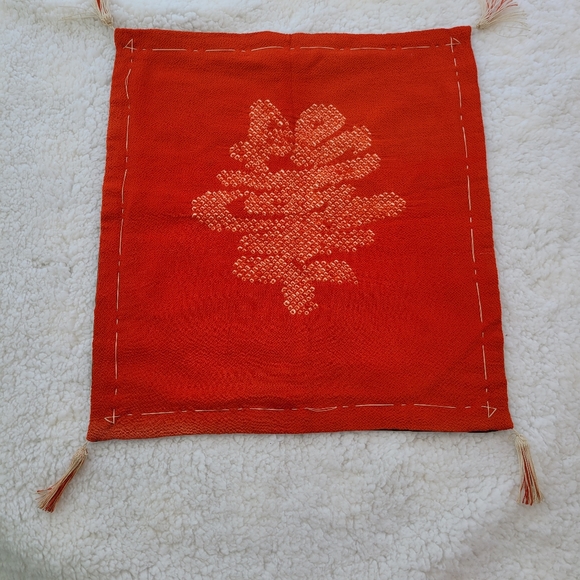 Vintage Silk Kimono Fabric Reverses to  Shibori Fabric Decoration 14" x 15" - Picture 6 of 12